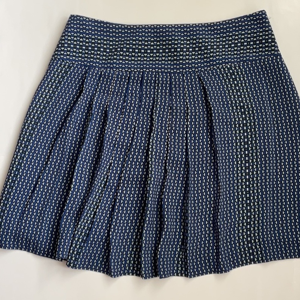Judith & Charles Front Pleat Skirt - Picture 4 of 12